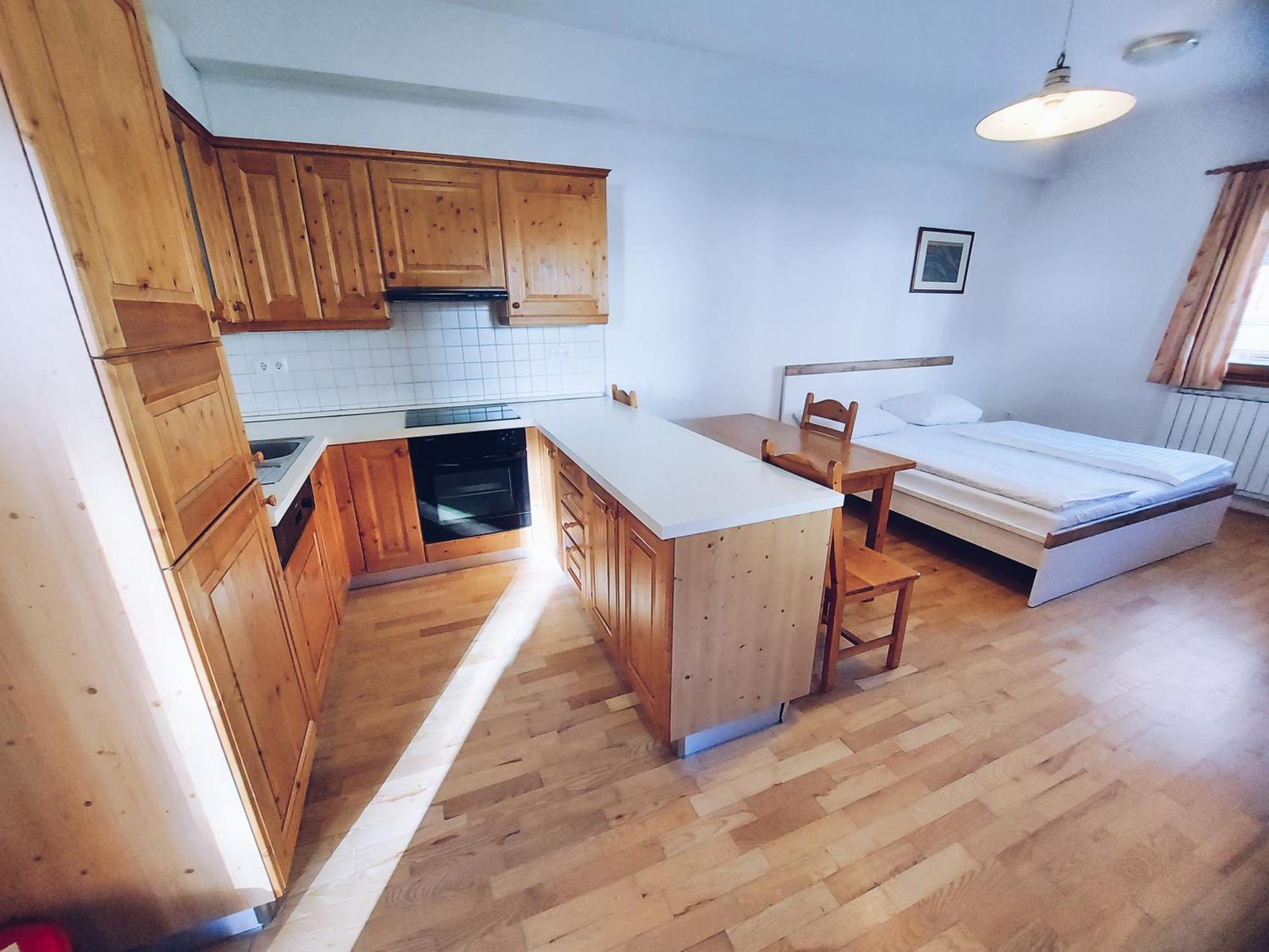 Pohorje Village Wellbeing Resort - Forest Apartments Videc Hočko Pohorje Rum bild